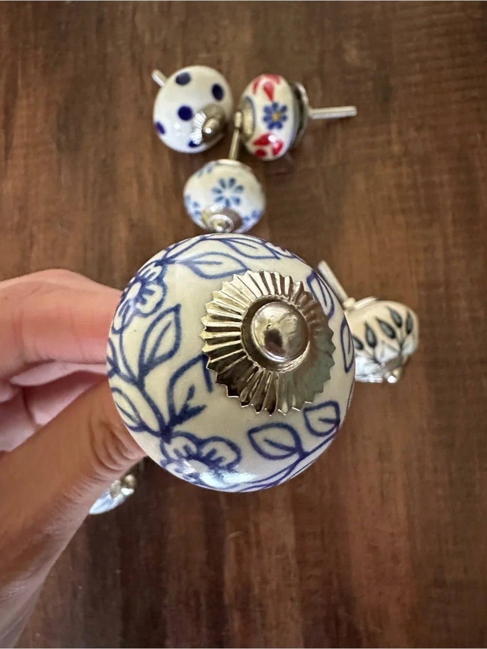 Hand-Painted Ceramic Knob Set - Blue, White & Red Decorative Drawer Pulls